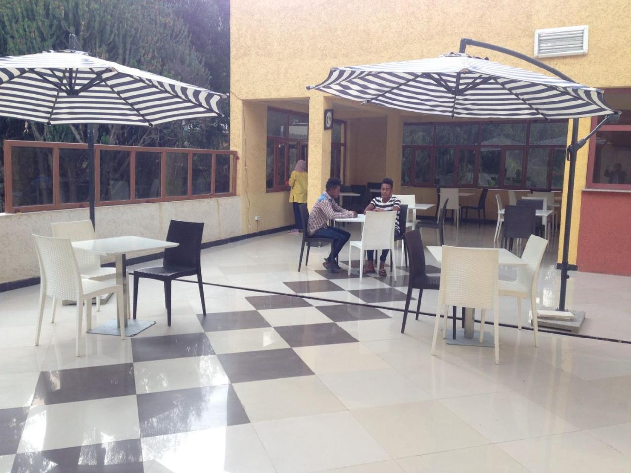 Joamla Hotel Desē Exterior foto